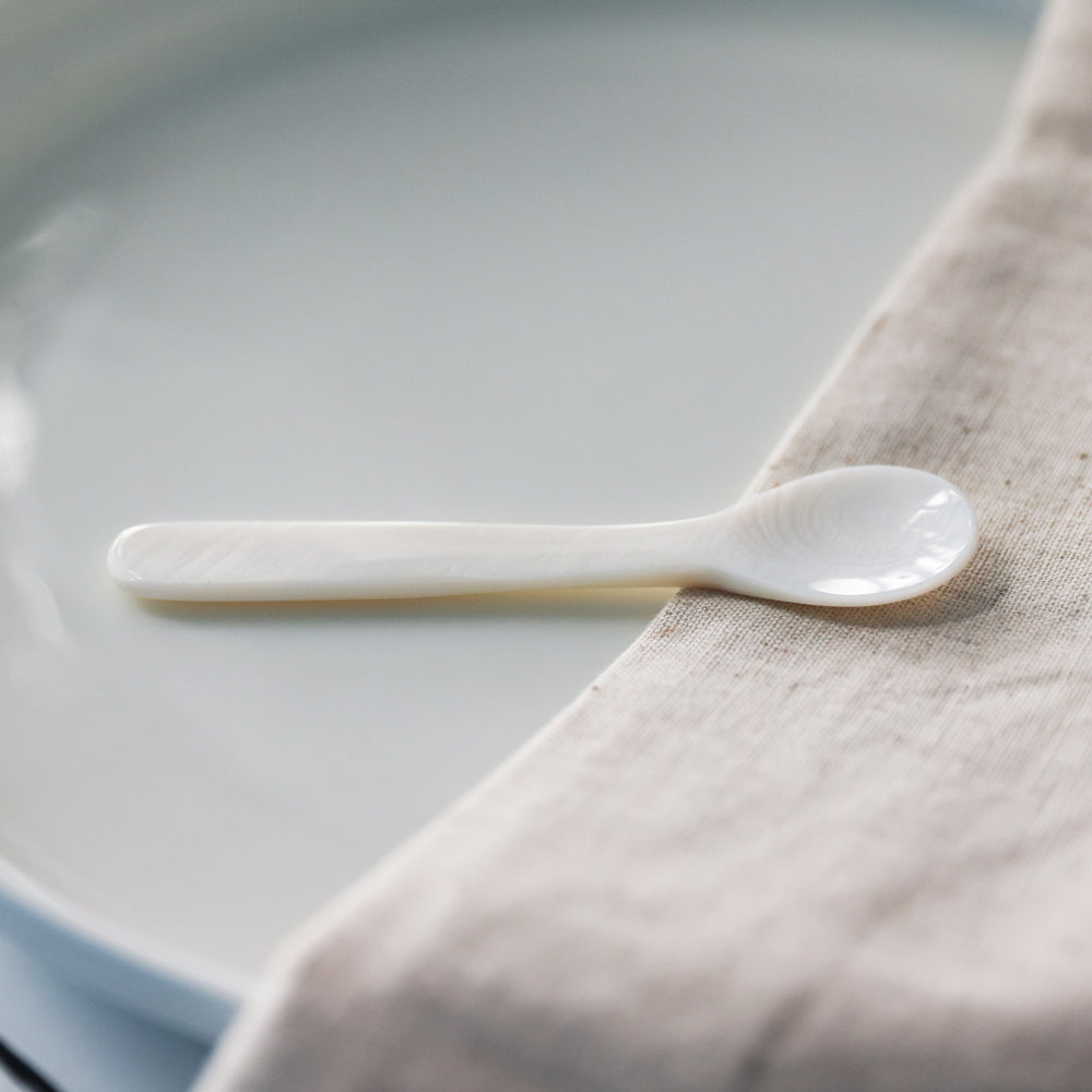 Mother of Pearl Caviar Spoon - Direct Seafood